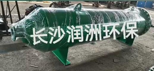 全自動壓力式斜板除砂器解決用戶供水含砂量大的除砂問題；